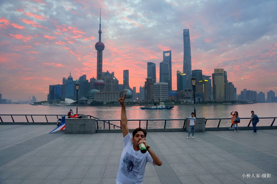 1250           曝光补偿:    0 ev 查看大图 手机看图 作品简介 上海