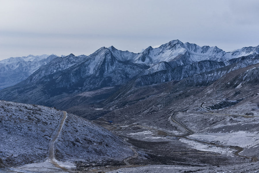 折多山第二场雪 (共 14 p)