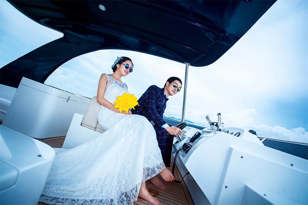 【海景游艇婚纱照摄影图片】人像摄影_我们的婚纱摄影_太平洋电脑网摄影部落