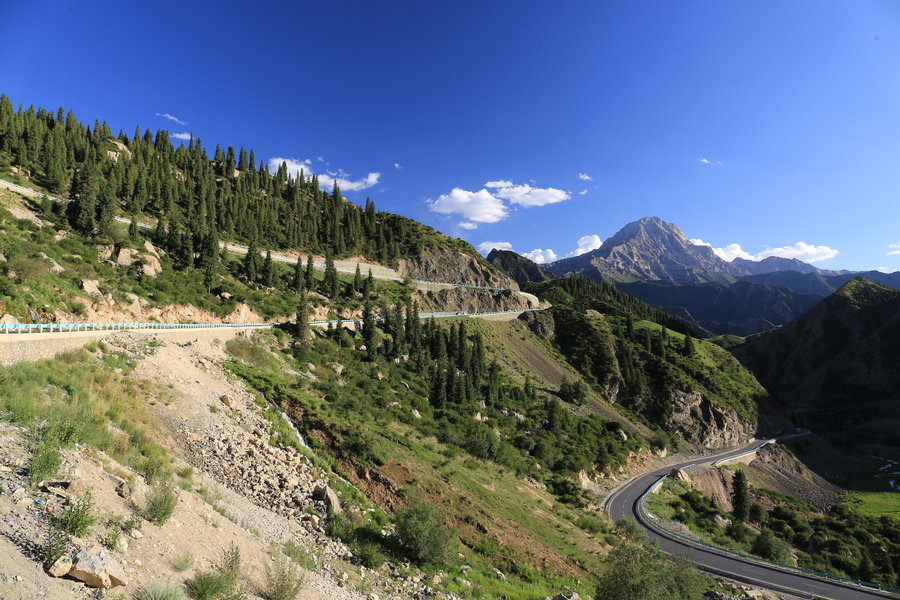 【天山独库公路小景摄影图片】风光旅游摄影