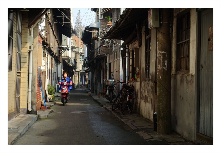【大团镇老街行摄影图片】上海纪实摄影_追色_太平洋电脑网摄影部落