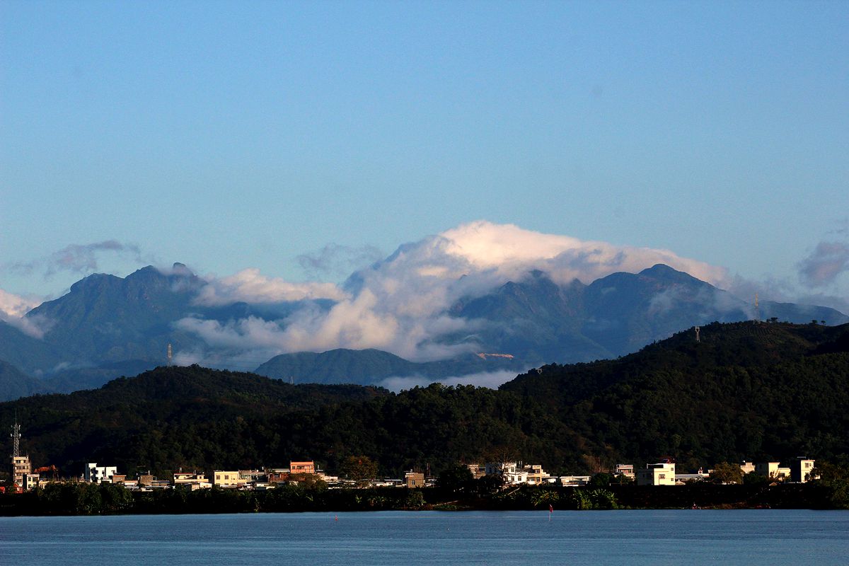 南国"雪山"