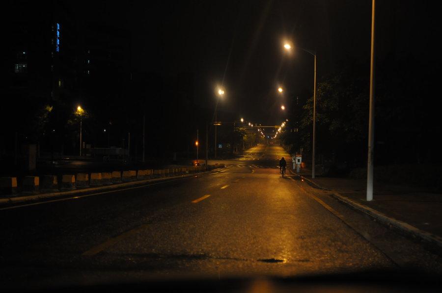 【凌晨,2度的广州大学城摄影图片】纪实摄影_太平洋网