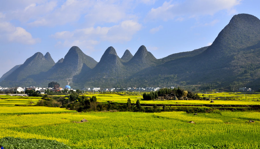 贵州万峰林风光