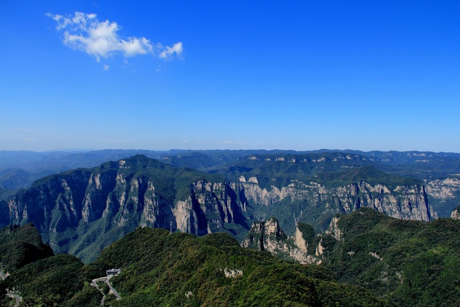 茱萸峰