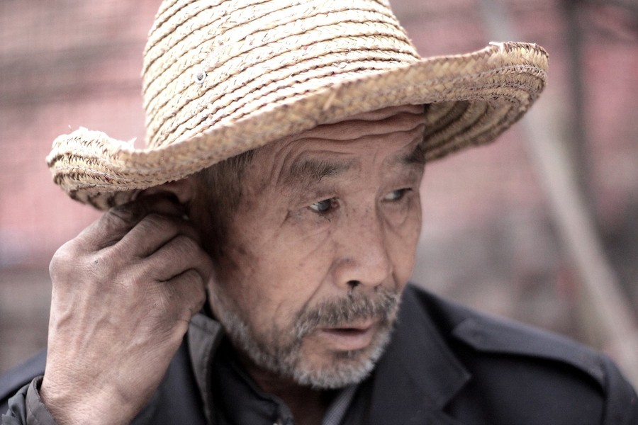 【辛勤的吴大哥摄影图片】生活摄影_太平洋电