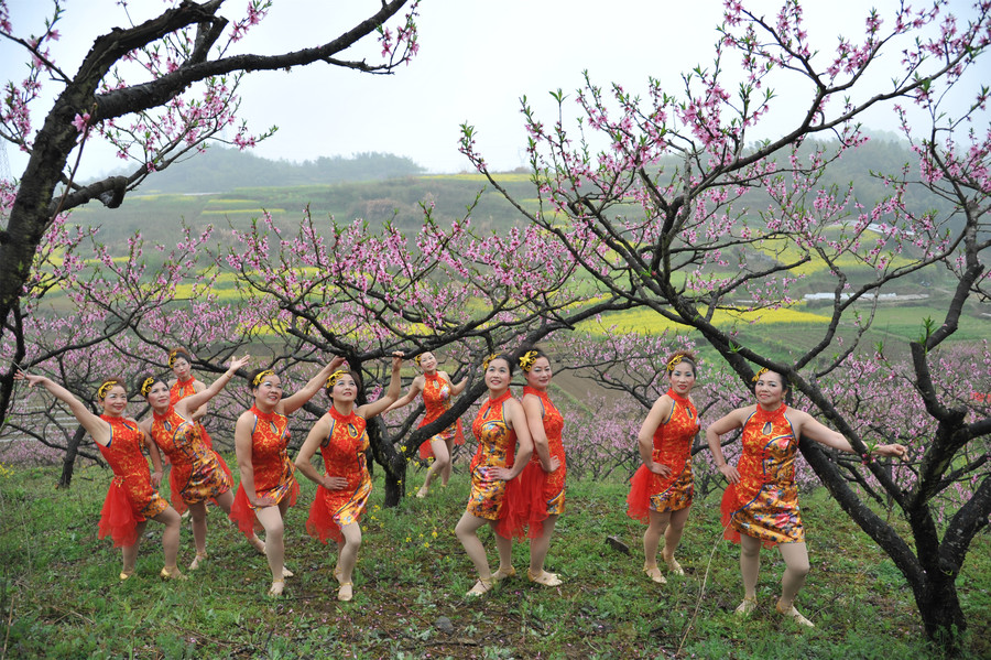 桃花仙境---桃花女下凡中国 绩溪 桃花坞