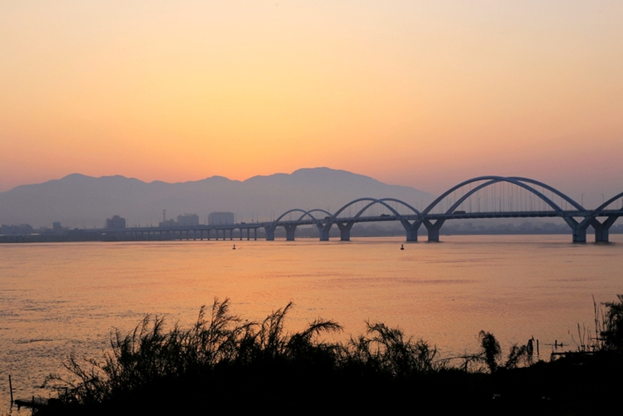 韩江早晨