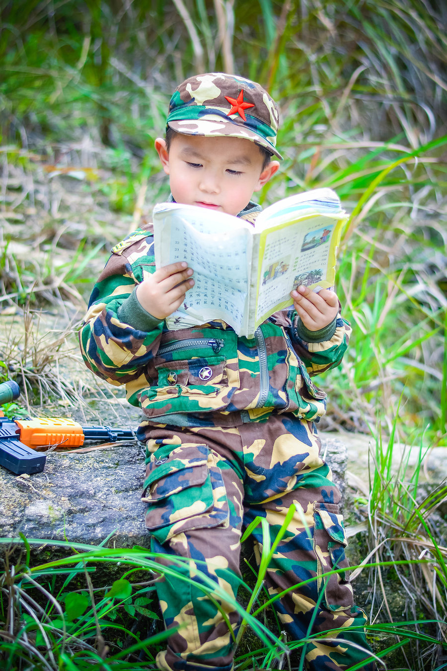 【我是小小特种兵摄影图片】人像摄影