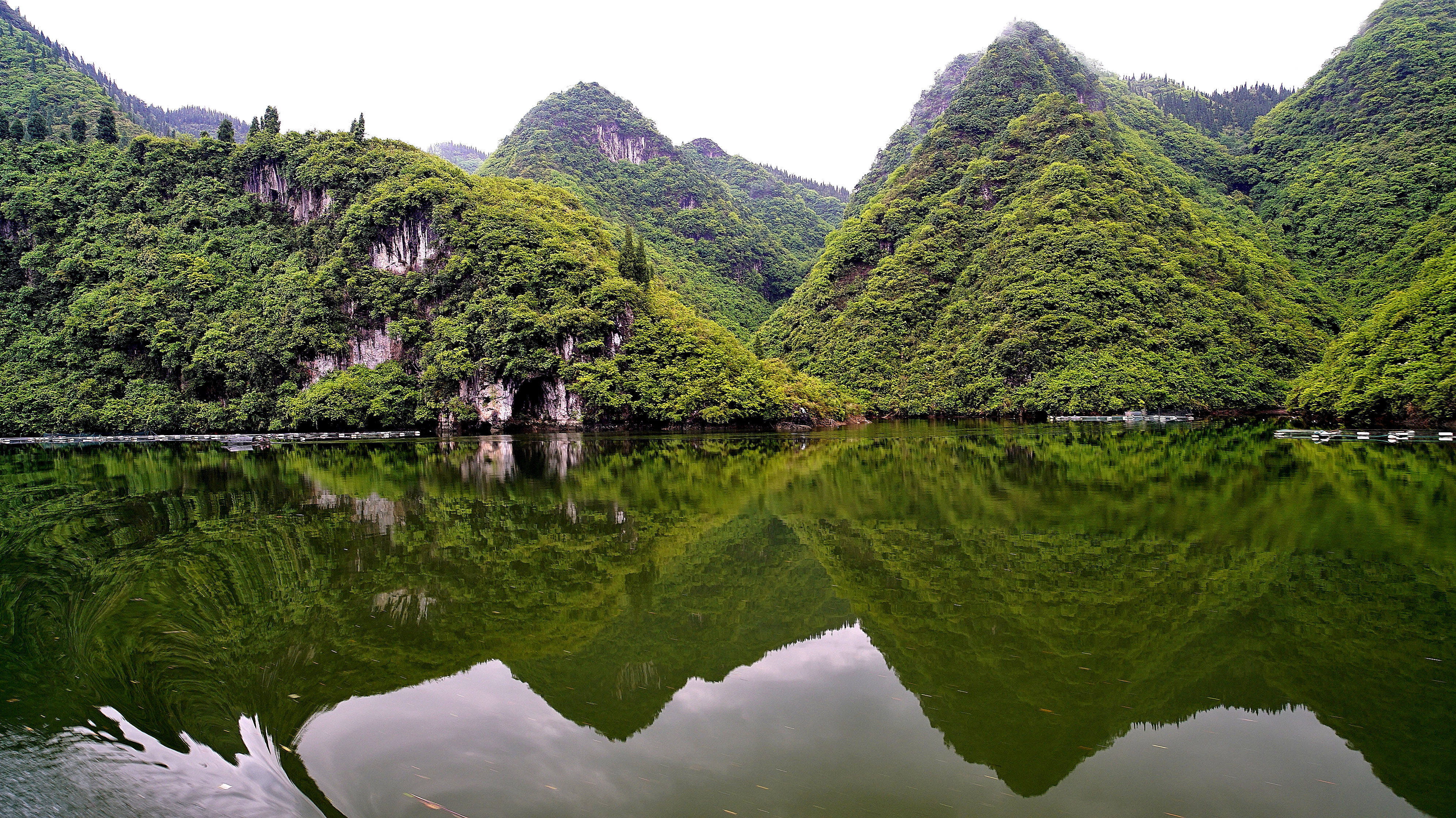 重发,贵州舞阳河,苗寨