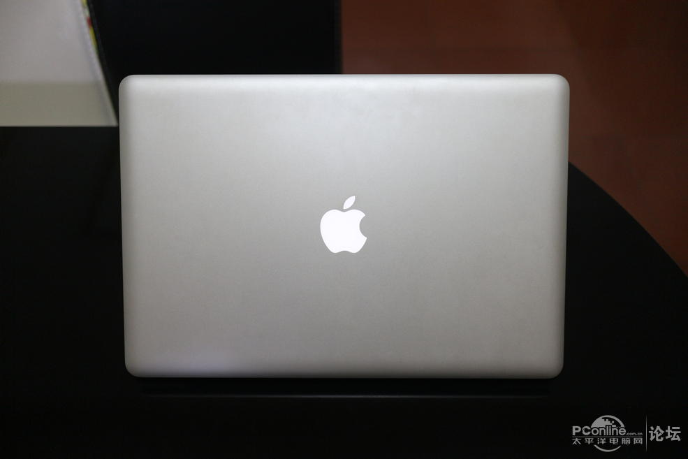 苹果MacBook Pro 15英寸 型号MD318 酷睿 i7