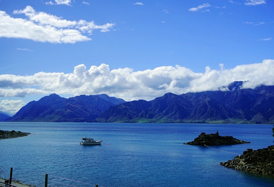 湖光山色