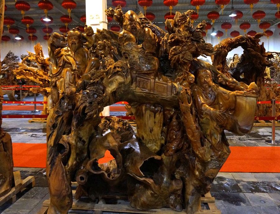 【南京溧水周园的木雕根雕艺术品摄影图片】纪