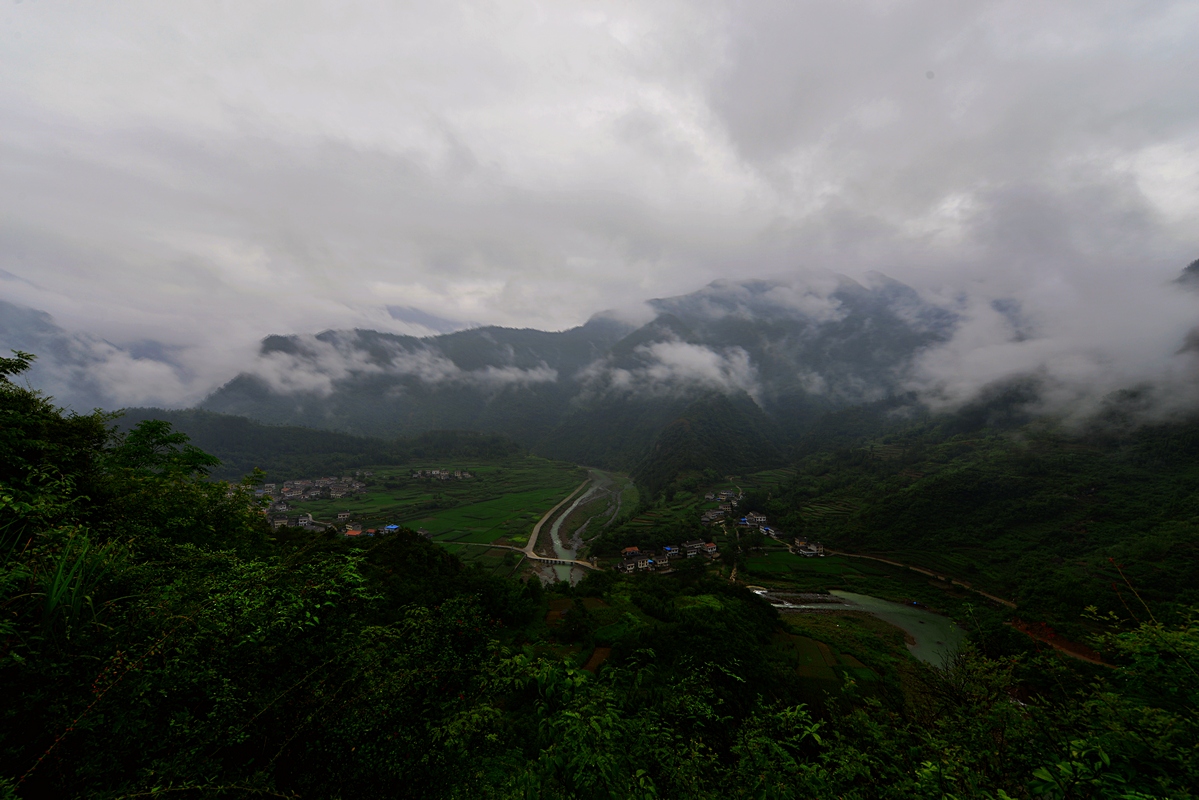 四川江油观雾山风光