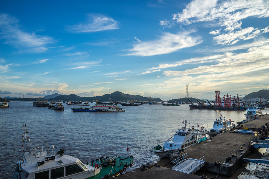 舟山海港随摄