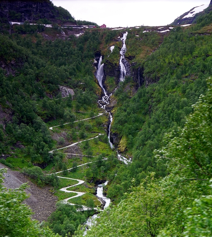 【坐挪威高山景观火车拍摄几张摄影图片】风光
