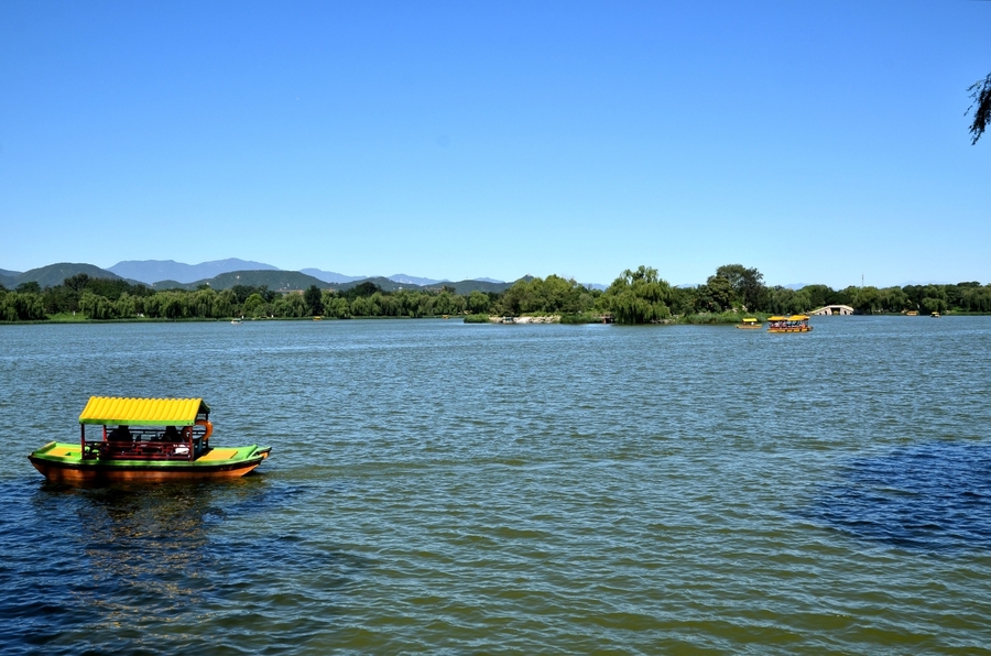 圆明园福海景区