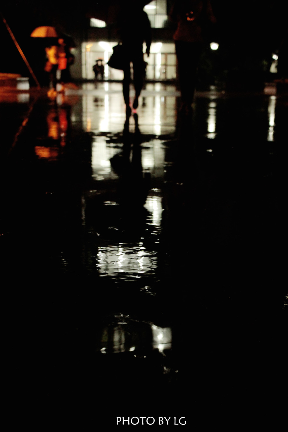 华西秋雨夜