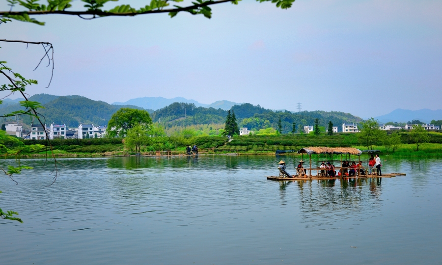 山青水秀
