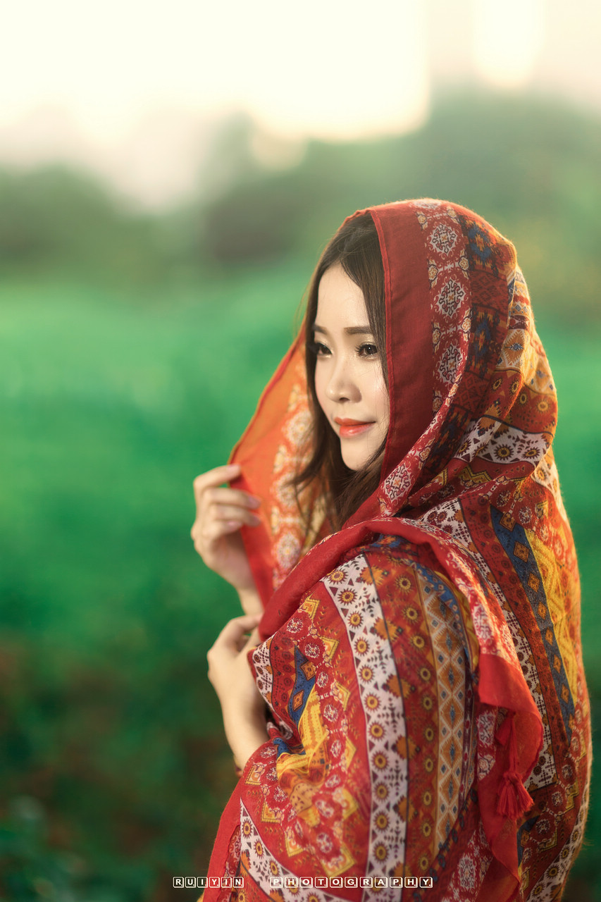 【民族风少女摄影图片】人像摄影_太平洋电脑网摄影