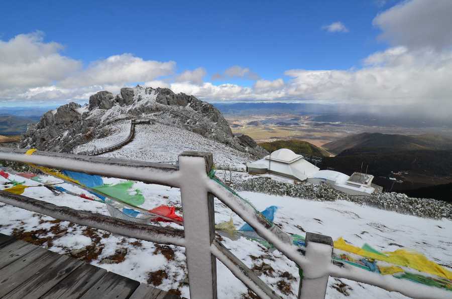 云南石卡雪山