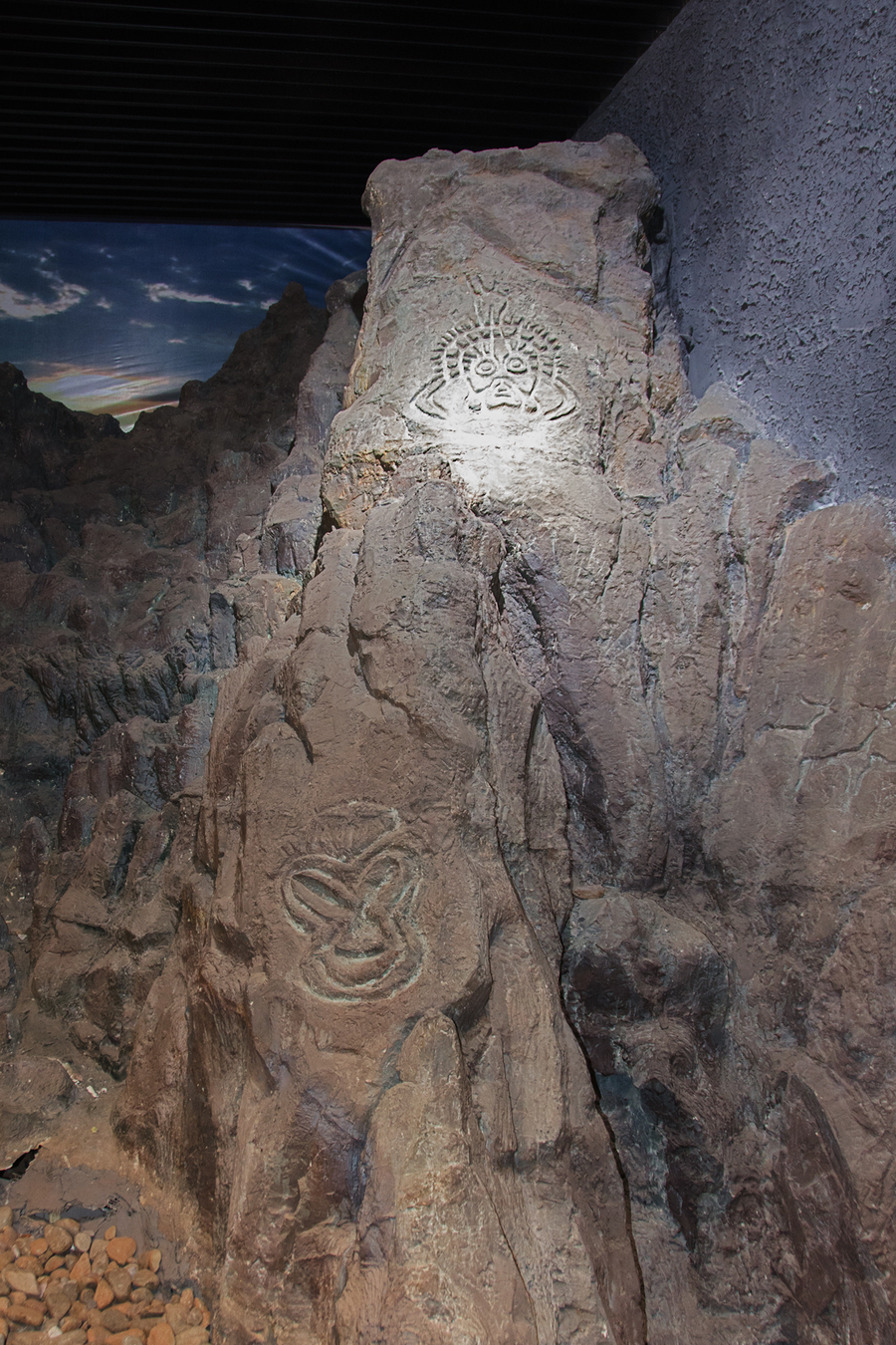 宁夏贺兰山:银川世界岩画馆展品 (共p)