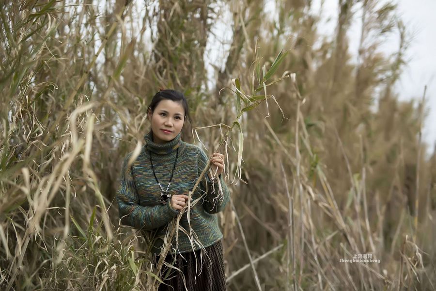 【村里有个姑娘摄影图片】人像摄影_太平洋电脑网摄影