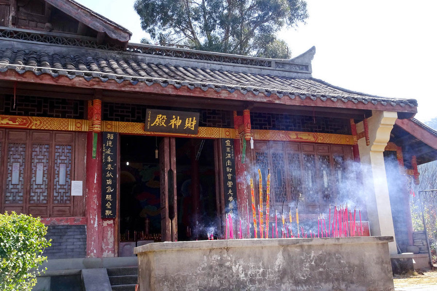 西昌邛海青龙寺 (共 12 p)