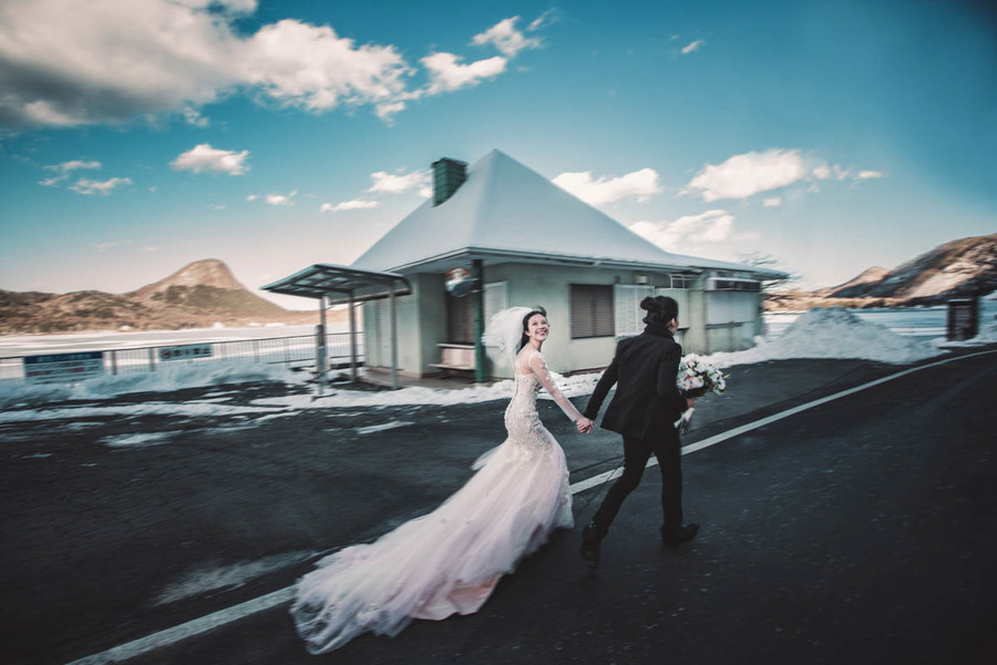 【日本维纳斯婚纱摄影《雪景婚纱照》摄影图片