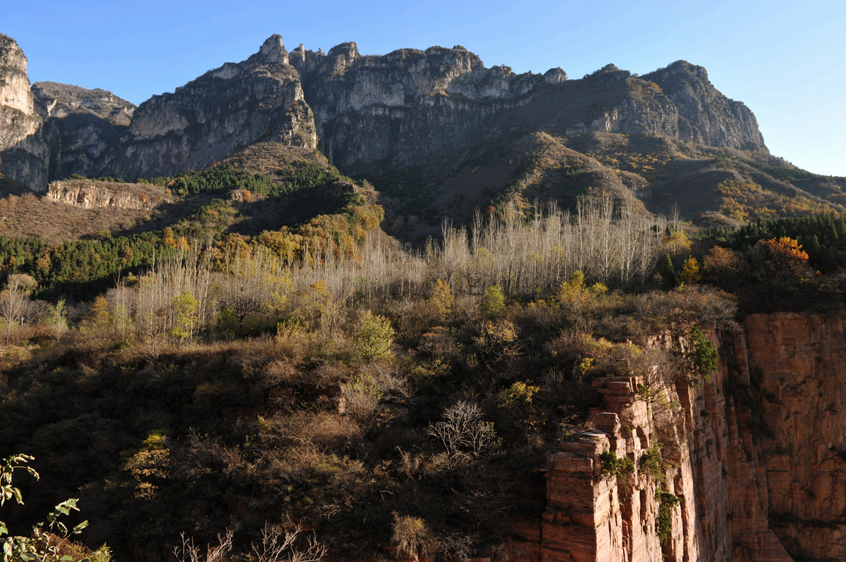 河南新乡郭亮村(1)——险峻与秀丽并存