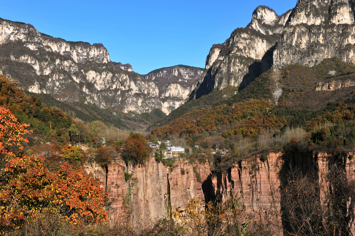 河南新乡郭亮村(2)——绝壁上的村庄