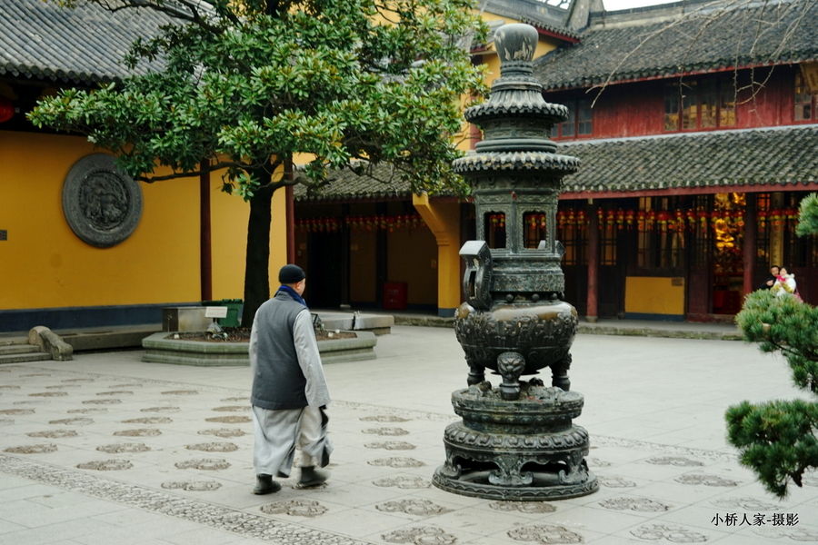 龙华古寺