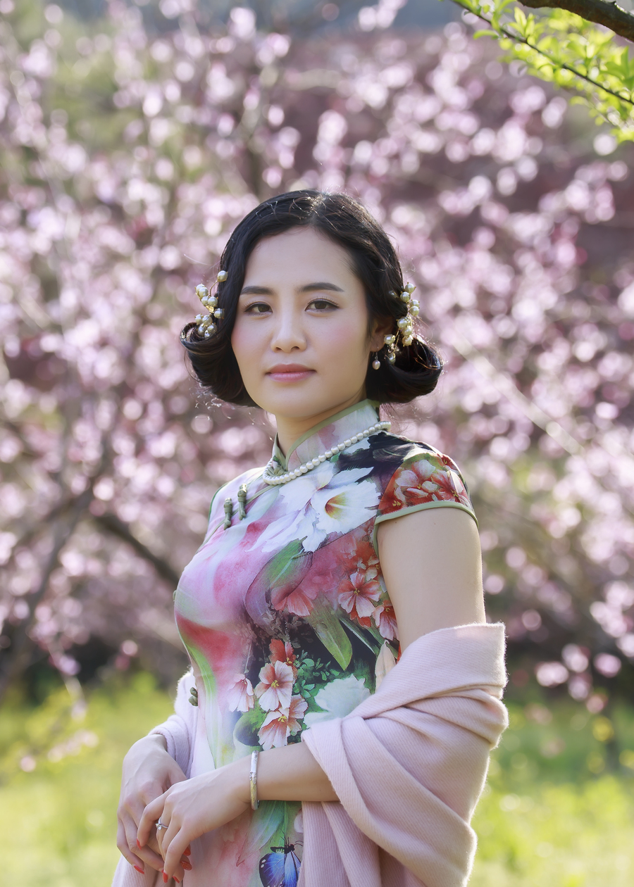 【又见桃花之旗袍摄影图片】人像摄影_太平洋电脑网