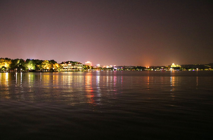 西湖夜景