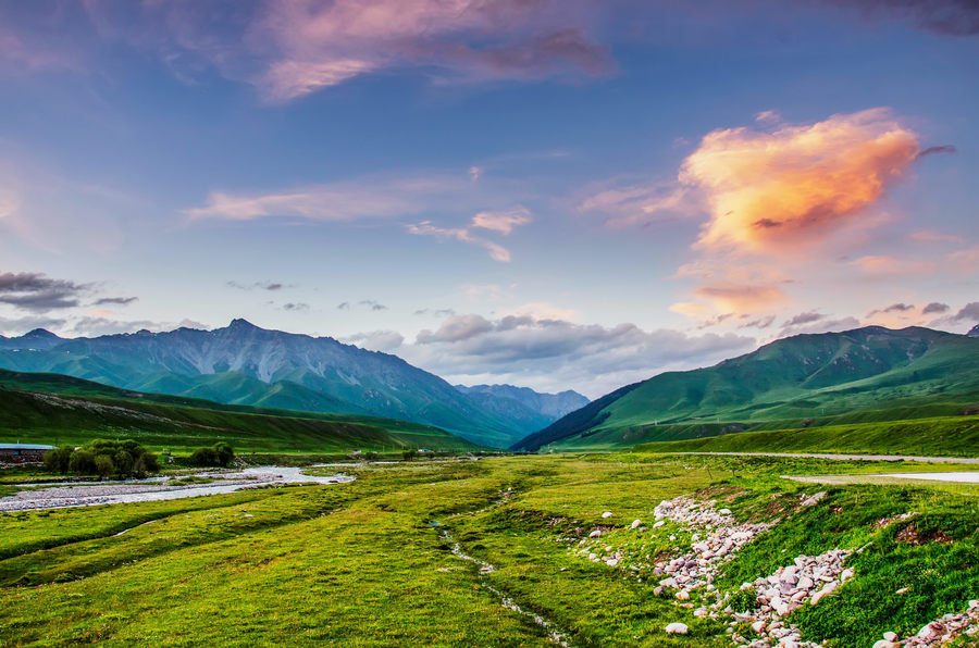 巴音布鲁克---山川河流