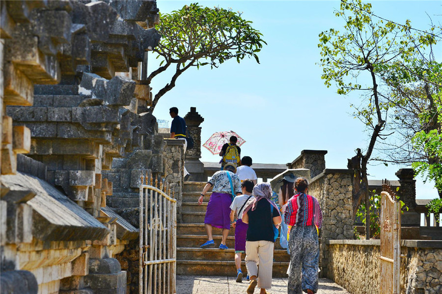 【巴厘岛游玩必去的景点和海鲜餐厅有哪些摄影