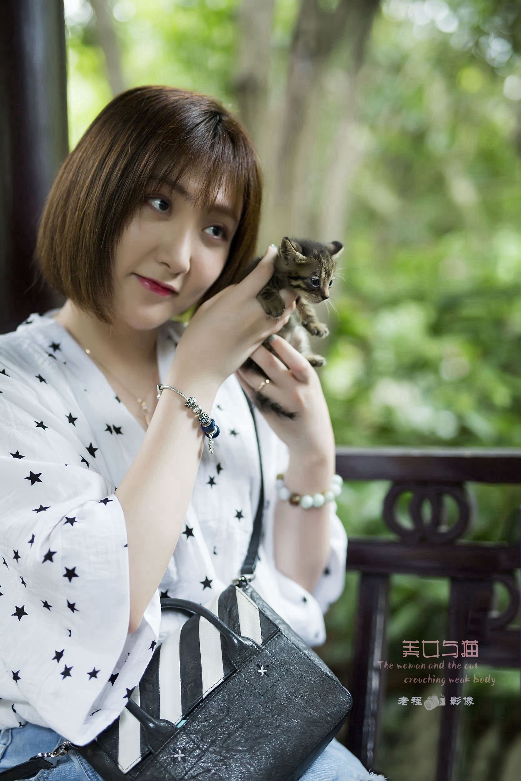 【美女与猫摄影图片】人像摄影_老程_太平洋电脑网