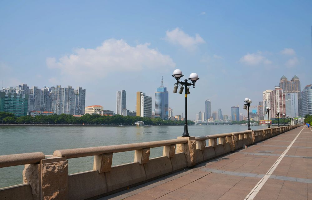 广州珠江两岸