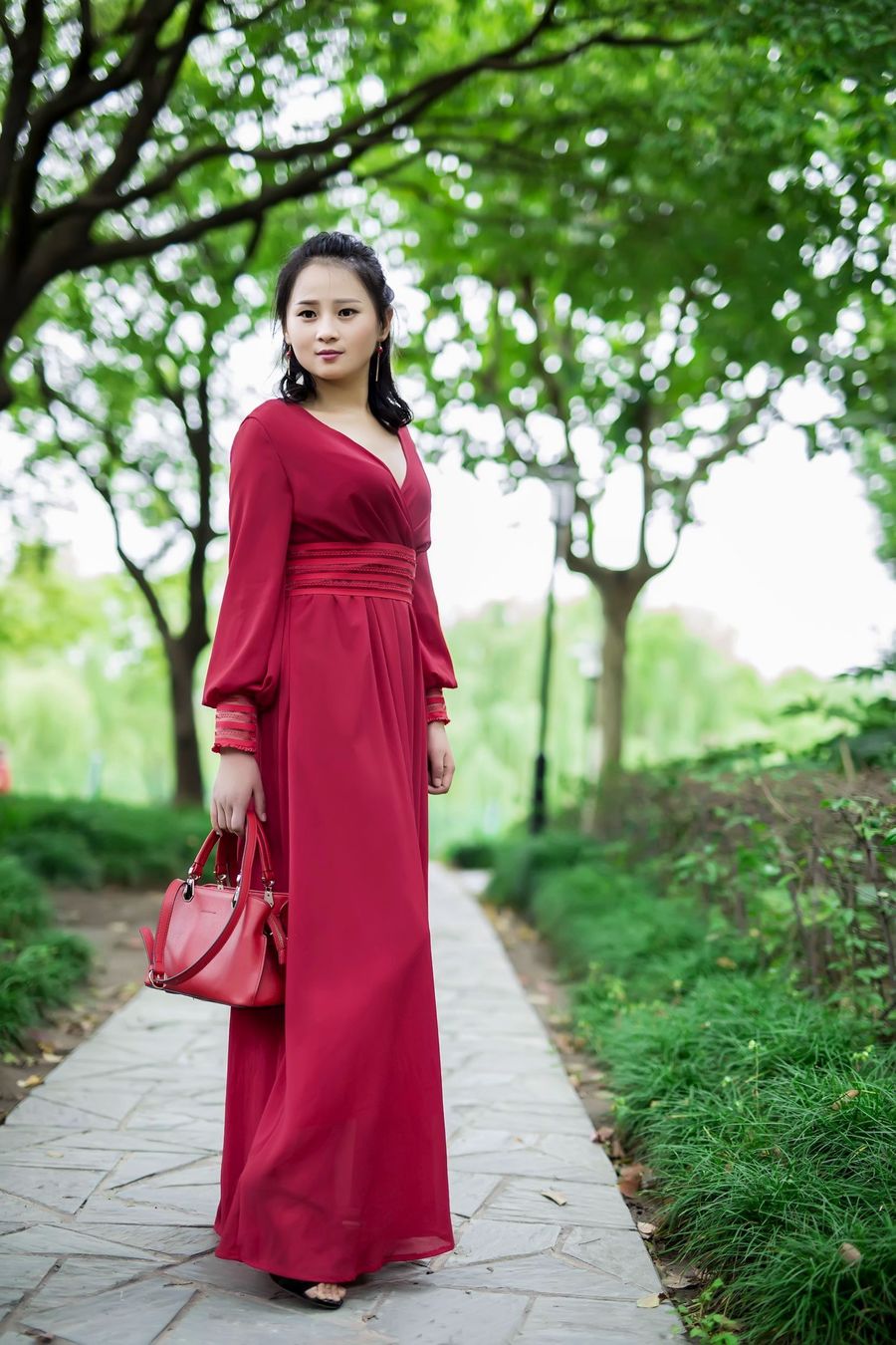 【红裙姑娘摄影图片】人像摄影_老程_太平洋电脑网