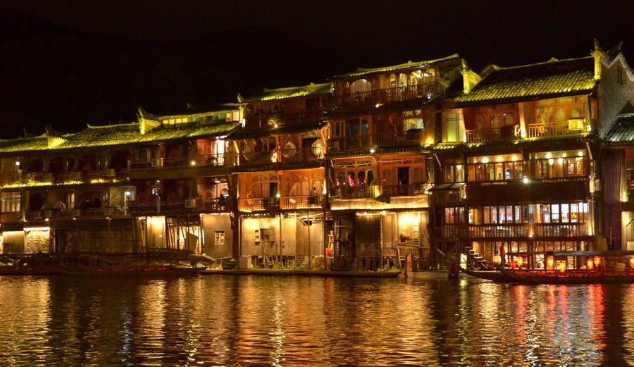 湖南—凤凰古城夜景