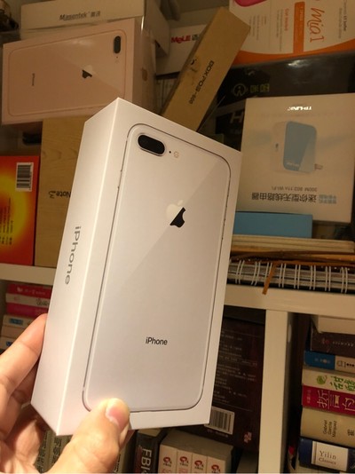 广州便宜出苏宁国行iphone8 plus、白色64G