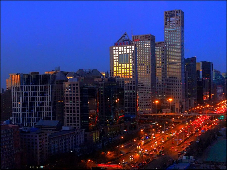 建国门外大街夜景(北京)
