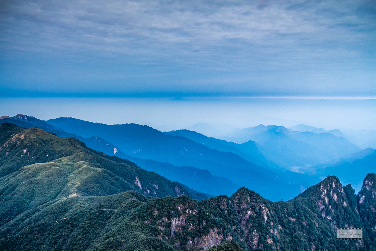 山河壮美,磅礴大气!莽山(石坑崆)