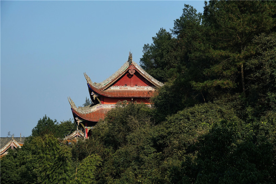 深山藏古寺.白云寺