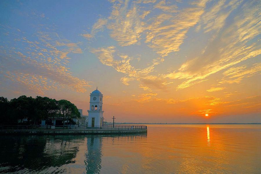 滴水湖日出