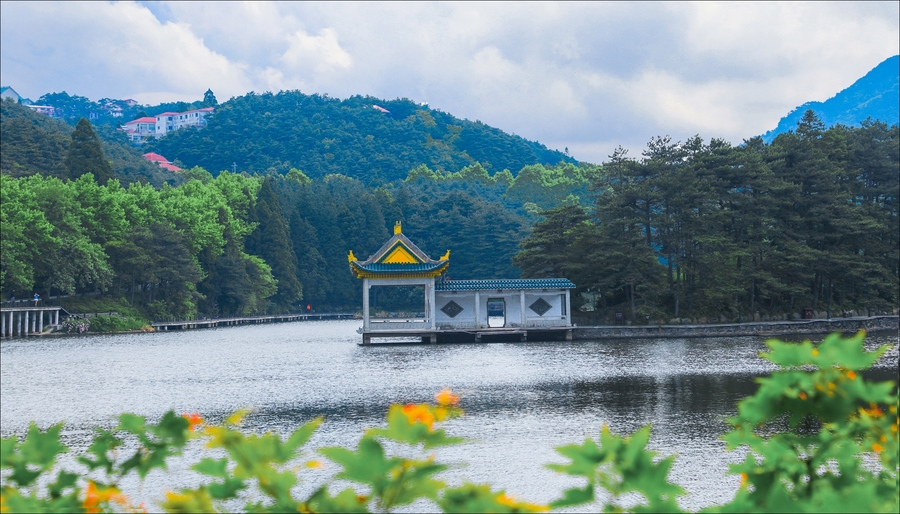 庐山风光(8-如琴湖