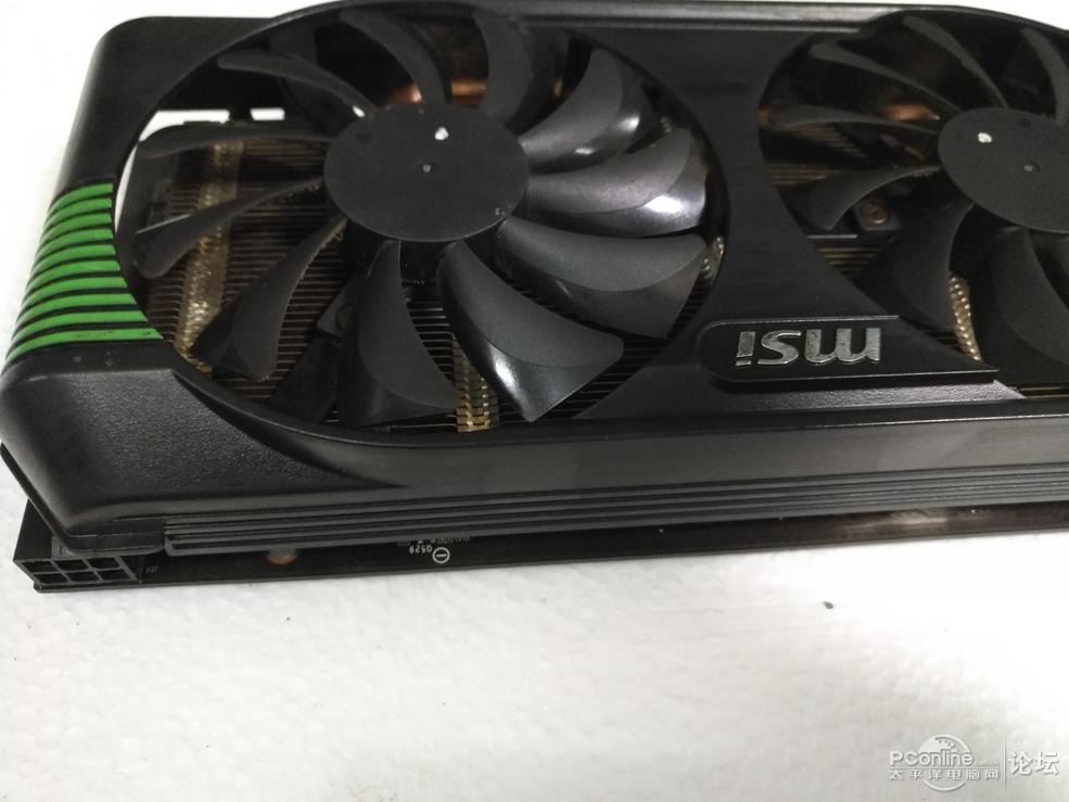 出吃鸡游戏显卡 微星飙风gtx960 2g 双风扇 6p供电接口 鲁大师98000