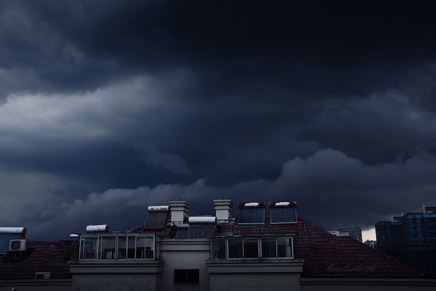 山雨欲来风满楼