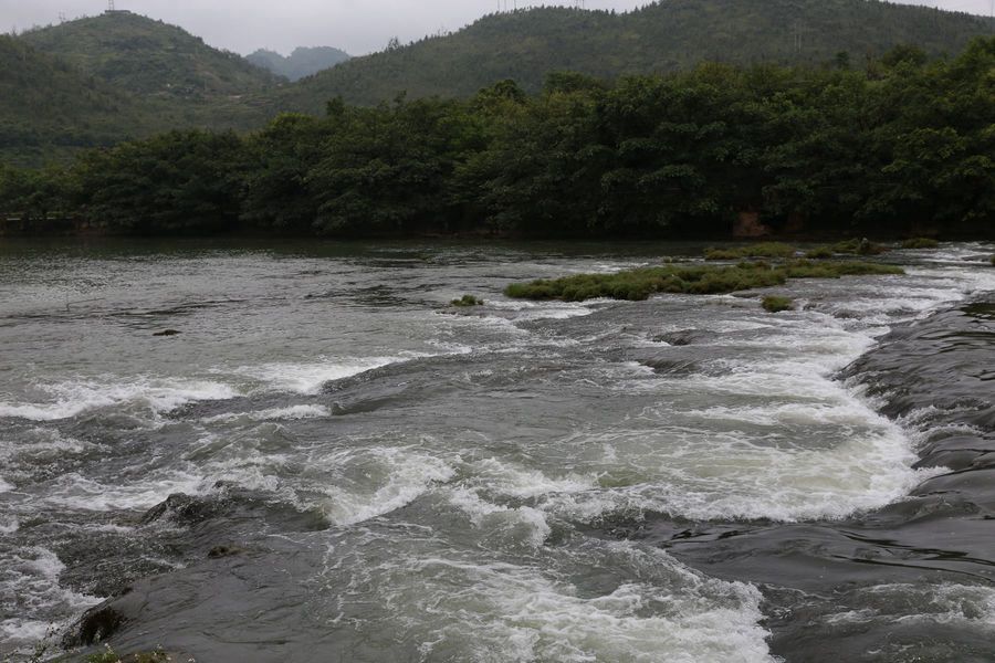 小山小水