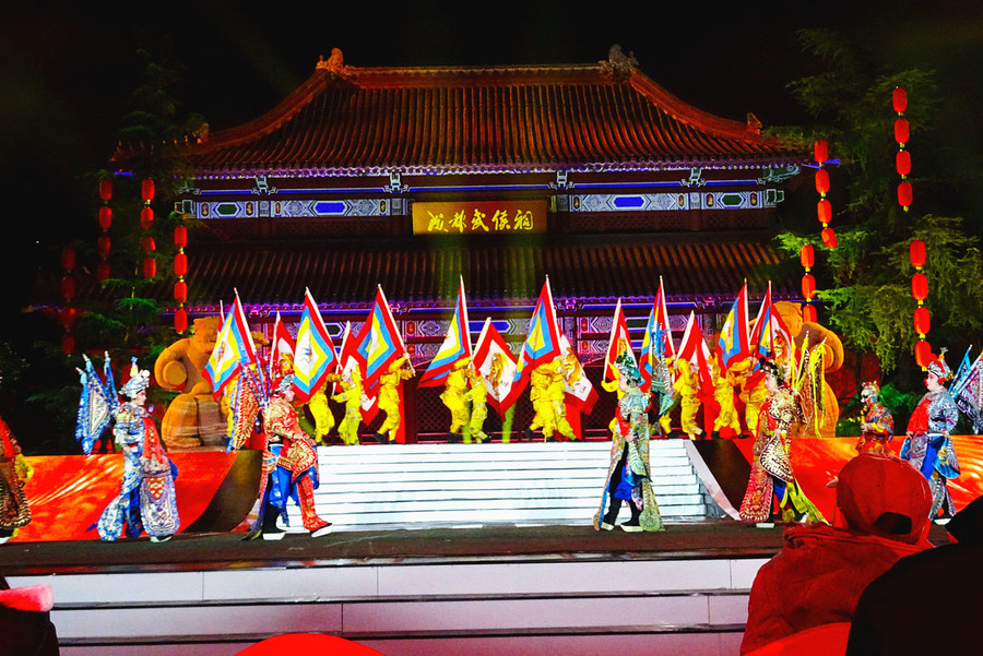 武侯祠今夜灯光璀璨